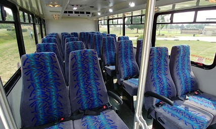 39 passengers Bus